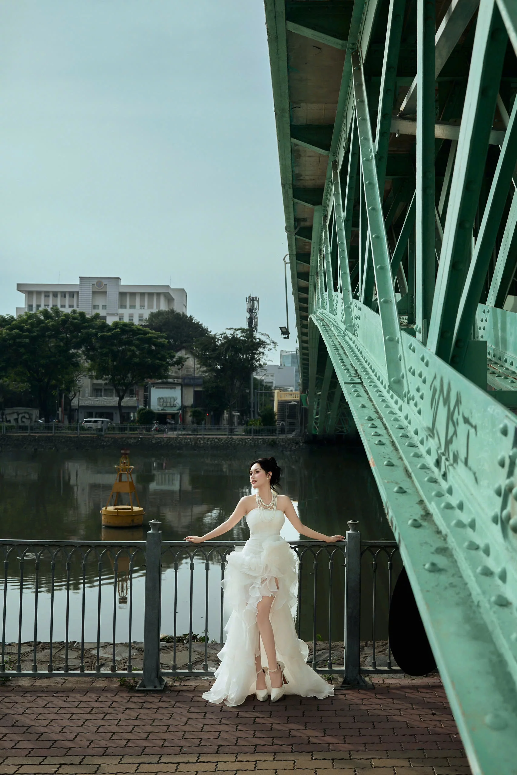 Album ảnh cưới Đường Phố Hồ Chí Minh Bộ 2 - Ảnh 18