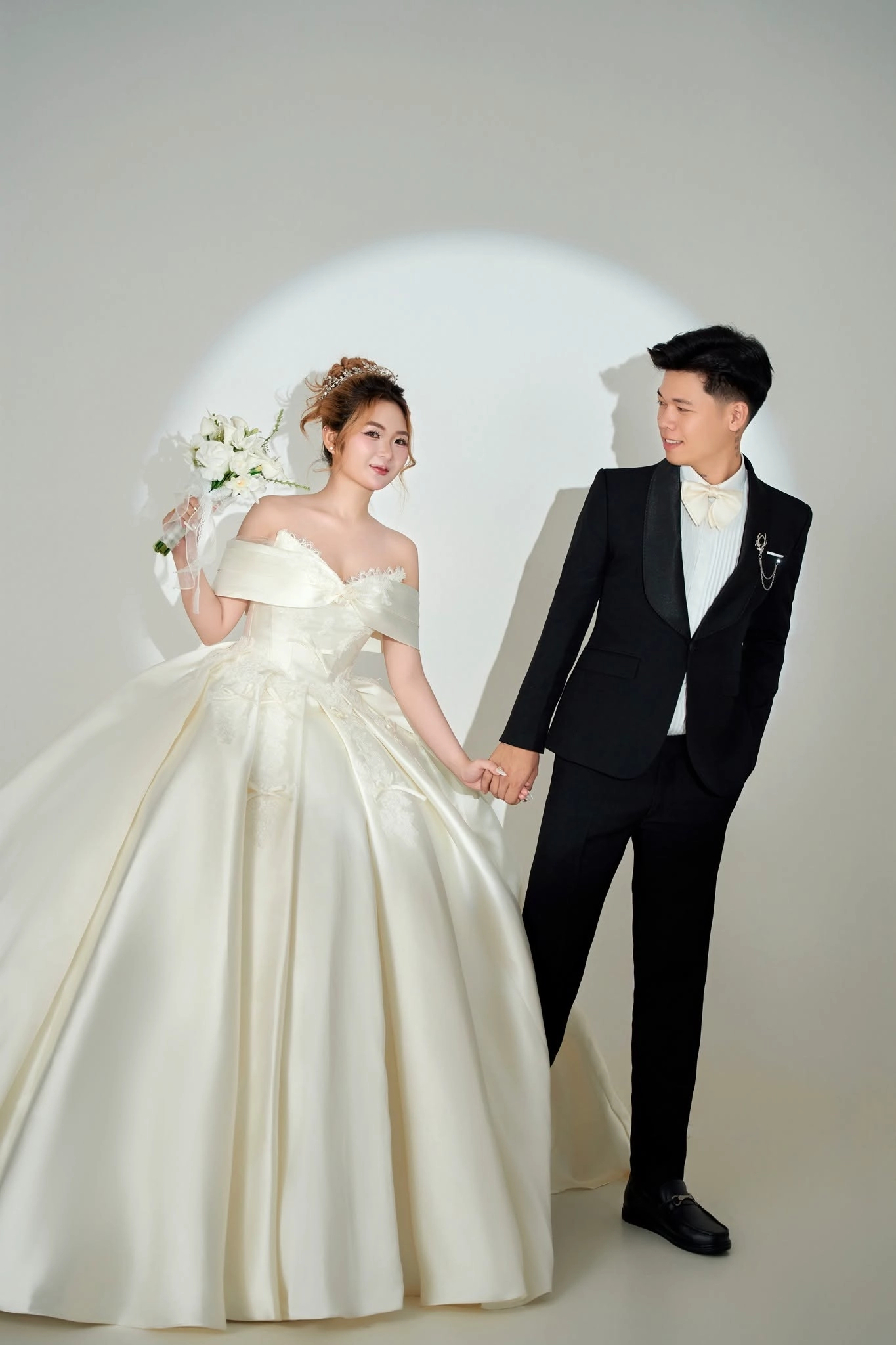 Album ảnh cưới Studio Phong Cách Hàn Quốc - Ảnh 6